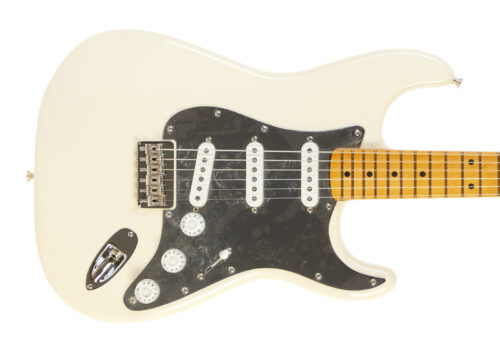 Fender Nile Rodgers Hitmaker Stratocaster in Olympic White