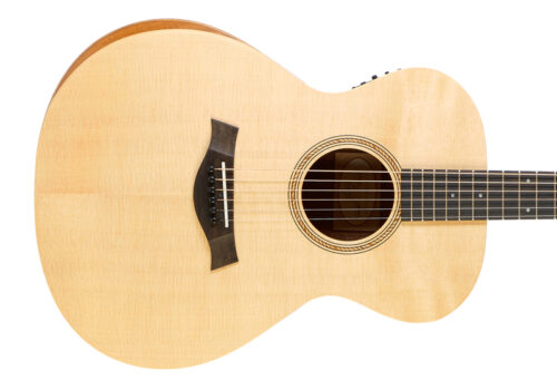 Taylor Academy 12e in Natural.